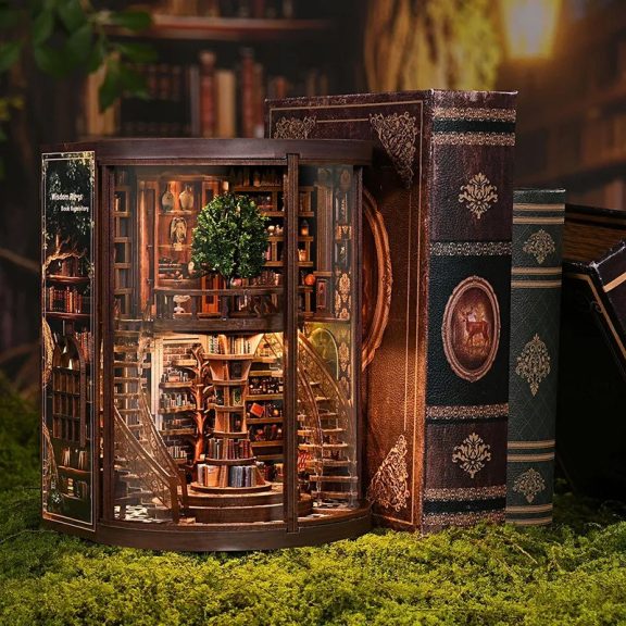 "Bölcsesség évgyűrűi" könyvtár DIY miniatűr ház "Bölcsesség évgyűrűi" könyvtár DIY miniatűr ház