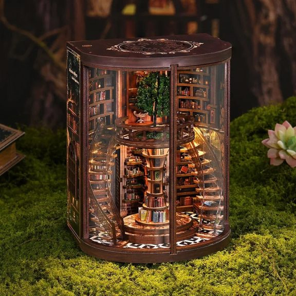 "Bölcsesség évgyűrűi" könyvtár DIY miniatűr ház "Bölcsesség évgyűrűi" könyvtár DIY miniatűr ház