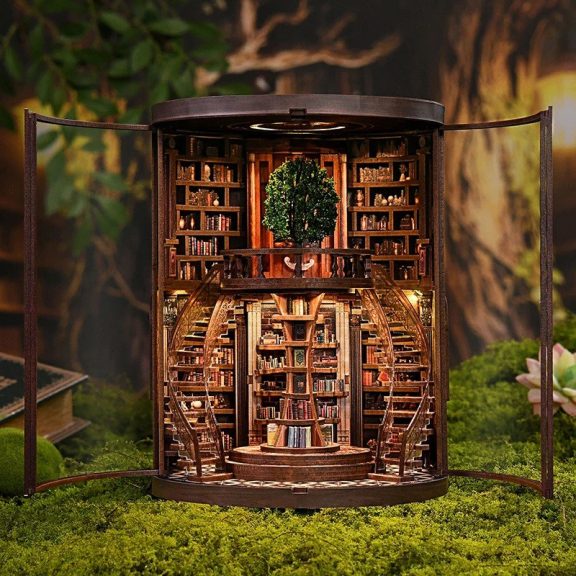 "Bölcsesség évgyűrűi" könyvtár DIY miniatűr ház "Bölcsesség évgyűrűi" könyvtár DIY miniatűr ház