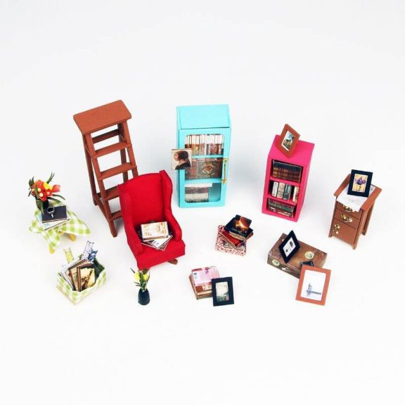 DIY Miniatűr ház - Sam dolgozószobája DIY Miniatűr ház - Sam dolgozószobája