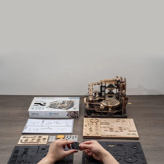 Golyópálya "Éjszakai város" 3D Puzzle Golyópálya "Éjszakai város" 3D Puzzle
