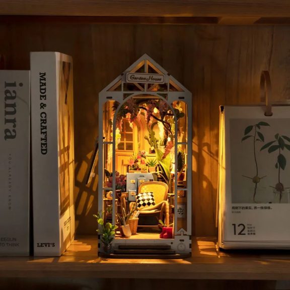 Üvegház Könyvtámasz 3D modell Üvegház Könyvtámasz 3D modell